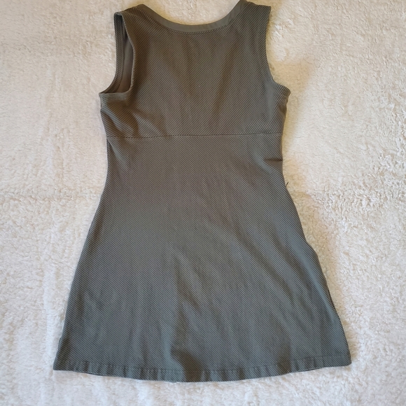 Hiking Dress. Green with Black Stripe Design from MOUNTAIN HARD WEAR. - Picture 6 of 15